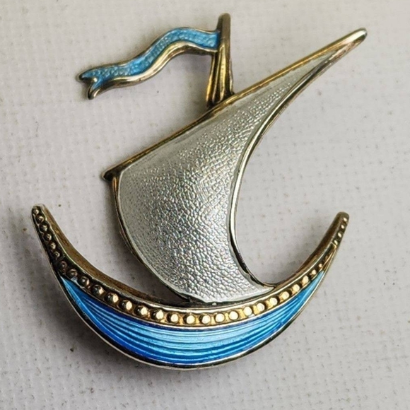 Vintage Ivar T. Holth .925 silver and enamel boat brooch mid-century Norwegian - Picture 1 of 7